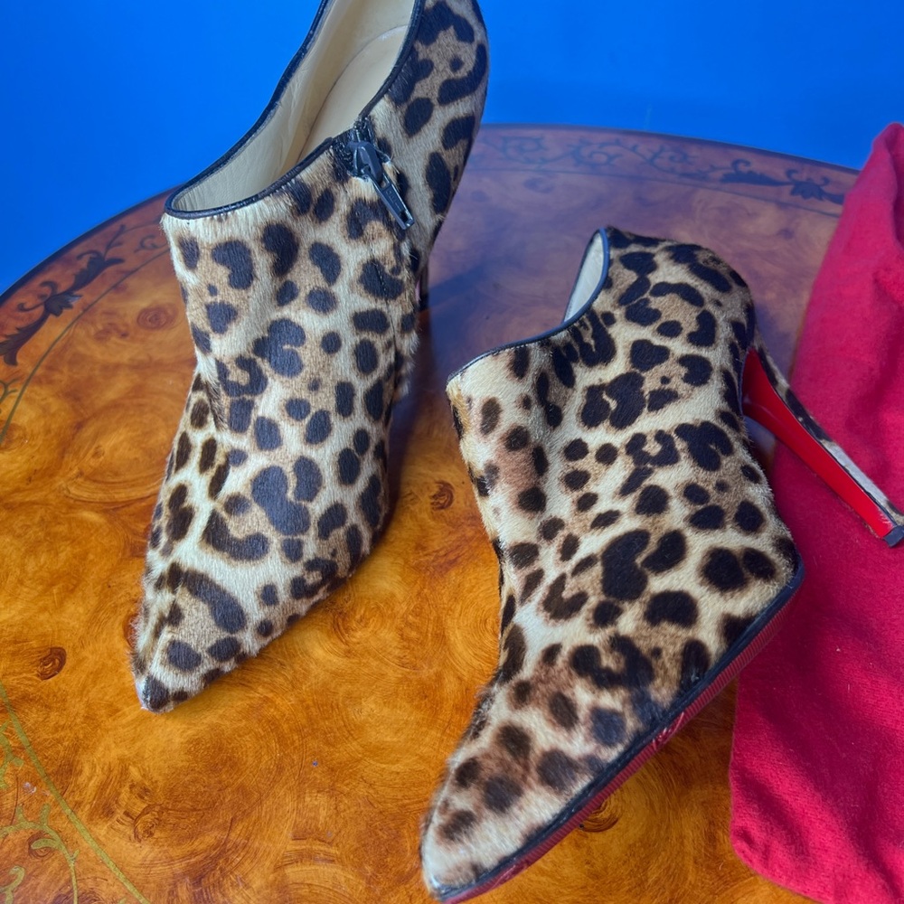 Christian Louboutin Leopard Print Heels with Red Soles - Picture 5 of 7